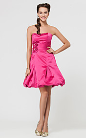 A-line Sweetheart Strapless Short/Mini Satin Bridesmaid Dress With Side Draping