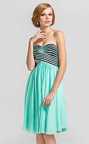 A-line Sweetheart Knee-length Stripes Tulle Cocktail Dress