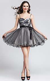 Ball Gown Spaghetti Straps Short/Mini Tulle And Sequined Cocktail Dress