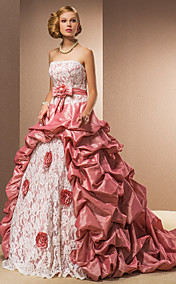 Ball Gown Strapless Court Train Lace And Taffeta Wedding Dress