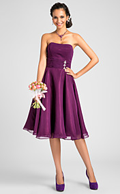 A-line Strapless Knee-length Chiffon Bridesmaid Dress