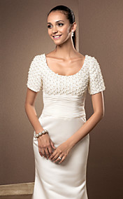  Trumpet/Mermaid Scoop Court Train Satin And Lace Wedding Dress