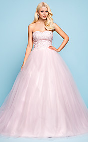  Ball Gown Sweetheart Chapel Train Tulle And Lace Wedding Dress