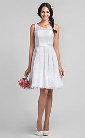 A-line Scoop Knee-length Lace Bridesmaid Dresses