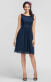 Sheath/Column Scoop Knee-length Chiffon Bridesmaid Dress