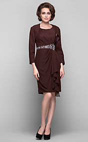 Sheath/Column Scoop Knee-length Chiffon Mother of the Bride Dress 