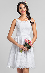 A-line Scoop Knee-length Lace Bridesmaid Dresses