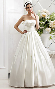  A-line Princess Strapless Sweep/Brush Train Side-Draped Satin Wedding Dress