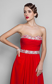 A-line/Princess Sweetheart Floor-length Chiffon Evening Dress