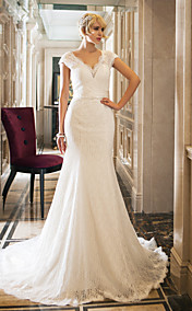Trumpet/Mermaid Queen Anne Court Train Lace And Stretch Satin Wedding Dress (632806)