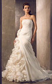 A-line Princess Strapless Court Train Organza Wedding Dress 