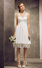 A-line Princess V-neck Knee-length Chiffon And Lace Bridesmaid Dress (682808)