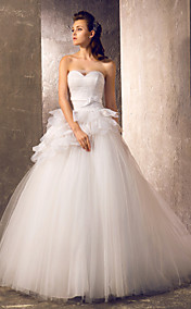 A-line Princess Sweetheart Sweep/Brush Train Tulle Wedding Dress (568331)