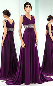 A-line/Princess V-neck Sweep/Brush Train Chiffon Evening Dress