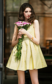 TS Honeycomb Jacquard Pleats Sleeveless Swing Dress