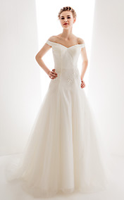 A-line Princess Court Train Tulle Wedding Dress With Free Doll