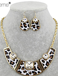 cheap -Lureme® Fashion Alloy Leopard Grain Moon Shaped  Geometric Necklace  Earrings  Set
