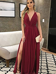 cheap -A-Line Bridesmaid Dress Plunging Neck Sleeveless Furcal Floor Length Chiffon with Pleats 2022