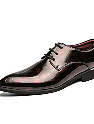 cheap -Men&#039;s Oxfords Printed Oxfords Dress Shoes Business Vintage Classic Daily Party &amp; Evening Patent Leather Synthetics Height-increasing Wear Proof Red Green Black Gradient Color Block Fall Winter