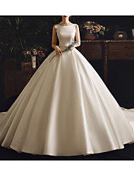 cheap -A-Line Wedding Dresses Jewel Neck Chapel Train Lace Satin Sleeveless Romantic Vintage Luxurious with Pleats Beading 2022