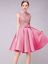 cheap -A-Line Bridesmaid Dress Jewel Neck Sleeveless Beautiful Back Knee Length Lace / Satin with Bow(s) / Pleats 2022