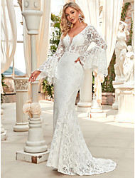 cheap -Mermaid / Trumpet Wedding Dresses V Neck Sweep / Brush Train Lace Long Sleeve Romantic with Lace 2022