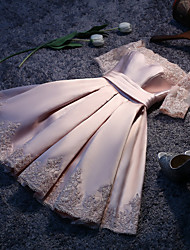 cheap -A-Line Bridesmaid Dress Off Shoulder Short Sleeve Elegant Short / Mini Satin with Lace 2022