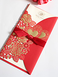 preiswerte -Gefaltet Hochzeits-Einladungen 1 PC - Einladungskarten Perlenpapier 21.5*11.5 cm Bänder