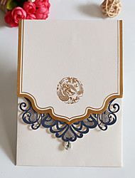 preiswerte -Gefaltet Hochzeits-Einladungen 1 PC - Einladungskarten Reines Papier 17*13 cm Muster / Druck