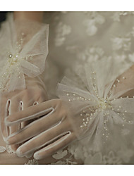 cheap -Lace Wrist Length Glove Cute With Floral / Beading Wedding / Party Glove