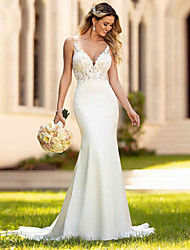 cheap -Mermaid / Trumpet Wedding Dresses V Neck Court Train Lace Stretch Fabric Country Romantic with Appliques 2022