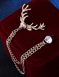 cheap -Men&#039;s Brooches Geometrical Elk Artistic Simple Luxury Fashion European Brooch Jewelry Golden Silver For Wedding Street Daily Work Festival
