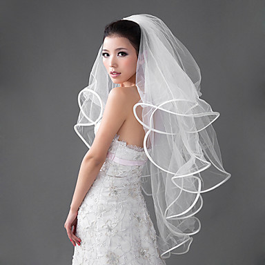 wedding shoulder veil