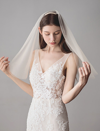 wedding veil trends 2021