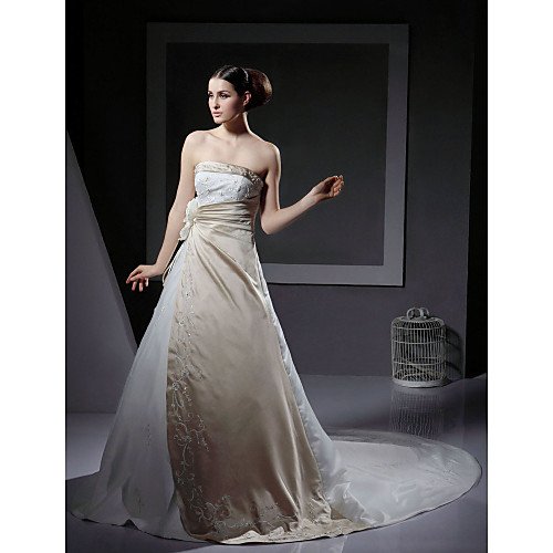 

Princess A-Line Wedding Dresses Strapless Chapel Train Satin Sleeveless Wedding Dress in Color with 2021