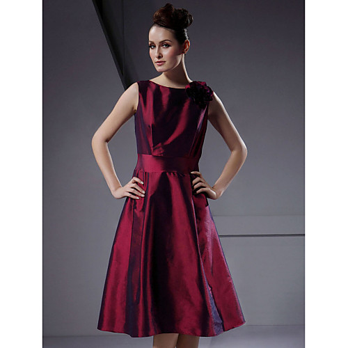

Ball Gown / A-Line Bateau Neck Knee Length Taffeta Bridesmaid Dress with Flower
