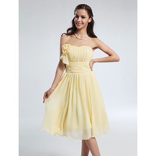 

Princess / A-Line Strapless / Sweetheart Neckline Knee Length Chiffon Bridesmaid Dress with Ruched / Ruffles / Draping