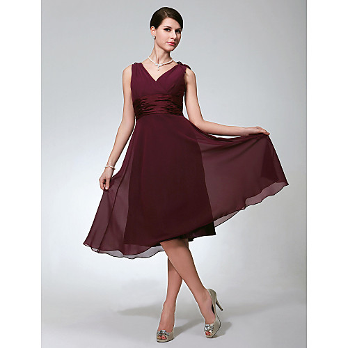

A-Line V Neck Knee Length Chiffon Bridesmaid Dress with Ruched