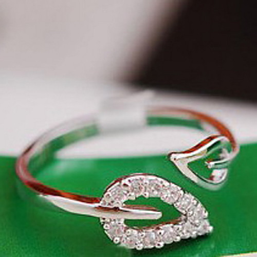 

Band Ring Cubic Zirconia Gold Silver Cubic Zirconia Alloy Leaf Heart Ladies Unusual Unique Design 1pc One Size / Women's