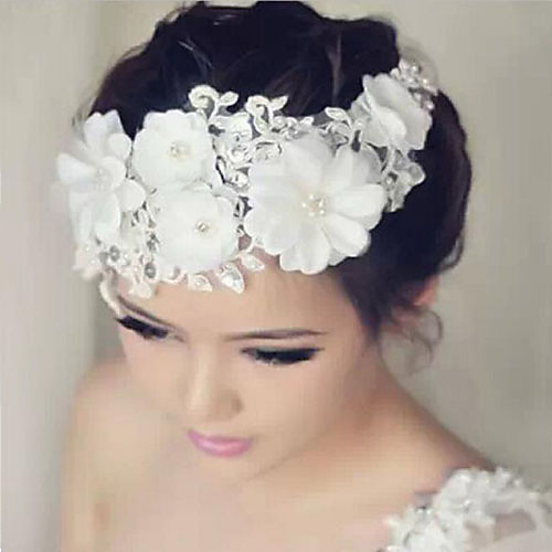 

Lace / Rhinestone Flowers with 1 Wedding / Special Occasion Headpiece