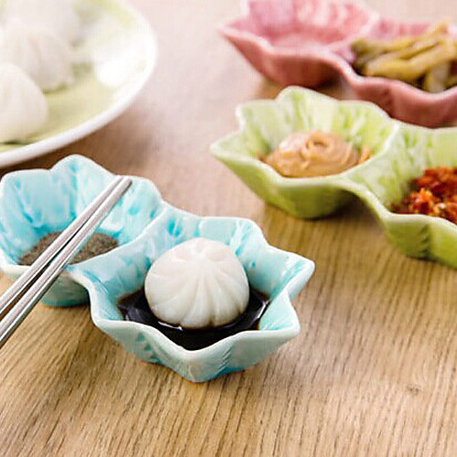 

Creative Two Cells Ceramic Saucer Dishes for Flavored Vinegar Seasoning (Random Color)