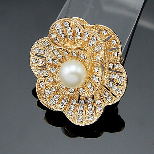 

May Polly Fashion exquisite all-match Camellia Pearl Brooch