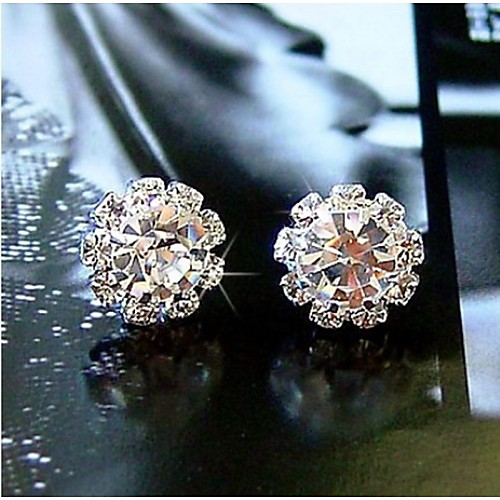 

Bohemia Vintage Wholesale Women Simple Flower Zircon Stud Earring