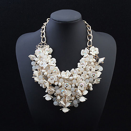 

Statement Necklace Flower Statement European Resin Alloy White Necklace Jewelry For Wedding Party Special Occasion Anniversary Birthday Gift