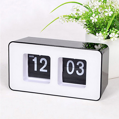 

Retro Auto Flip Wall Clock Stylish AM/ PM Format Display Timepiece Home Decor