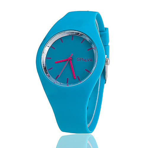 

Women's Wrist Watch Quartz Silicone Black / White / Blue Casual Watch Analog Ladies Charm Casual Fashion - Blue Pink Light Green One Year Battery Life / Tianqiu 377