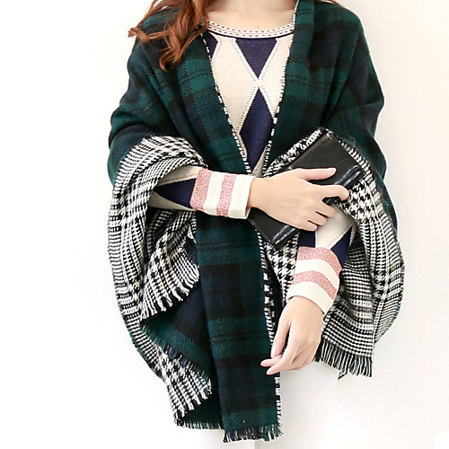 

Women's Vintage Rectangle Scarf - Plaid / Fall / Winter