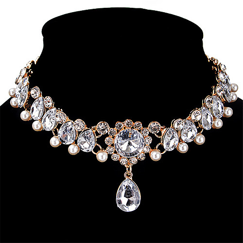 

Women's Crystal Statement Necklace Fashion Euramerican Chunky Crystal Imitation Pearl Rhinestone Gold Necklace Jewelry For Wedding Party Special Occasion Engagement