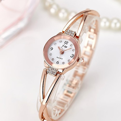 

Women's Ladies Wrist Watch Diamond Watch Gold Watch Quartz Stainless Steel Silver / Rose Gold Water Resistant / Waterproof Chronograph Creative Analog Charm Sparkle Casual Bangle Fashion - Silver