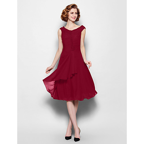 

A-Line Mother of the Bride Dress Off Shoulder Knee Length Chiffon Sleeveless with Buttons 2021